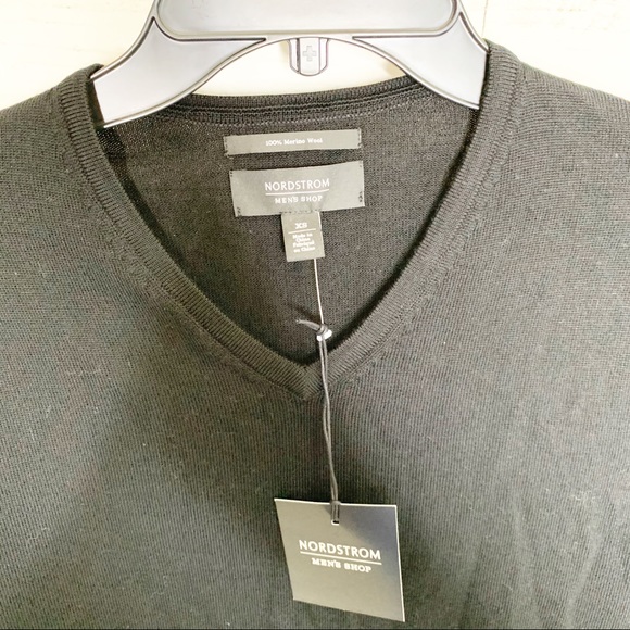 NWT Nordstrom Men’s V-Neck Merino Wool Sweater - Picture 6 of 8